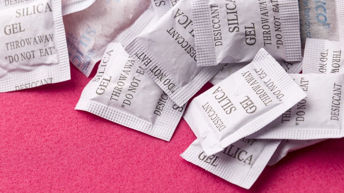 Silica Gel Bags Photo credit: Women's Health Magazine