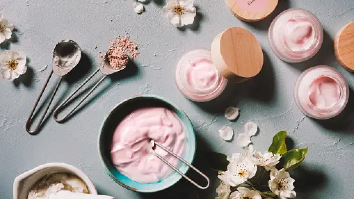 Rose Body Butter Photo credit: istockphoto